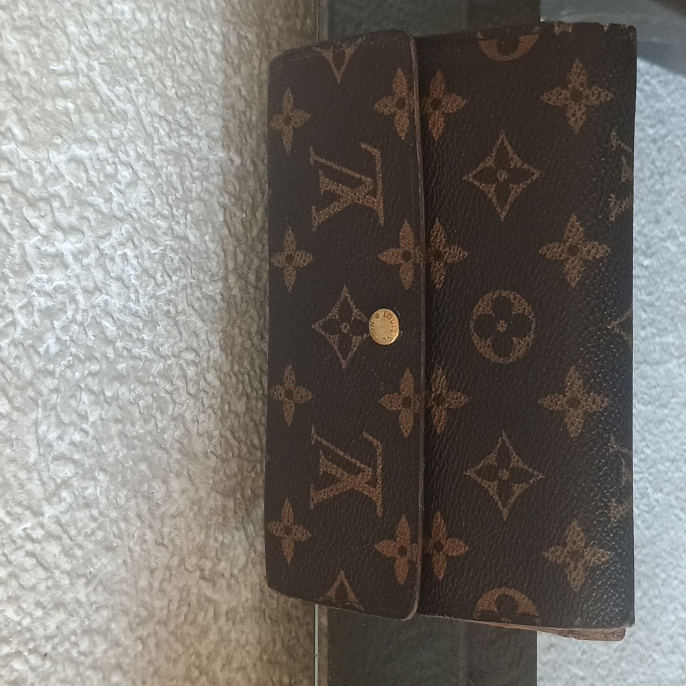 Vintage Louis Vuitton Brown and Tan Monogram Wallet